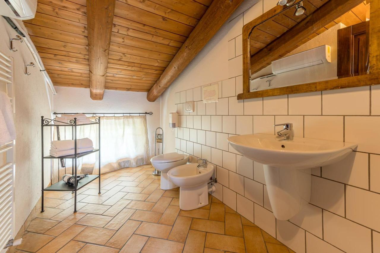 Agriturismo Il Nido Di Bacco Villa Saluzzo Ngoại thất bức ảnh