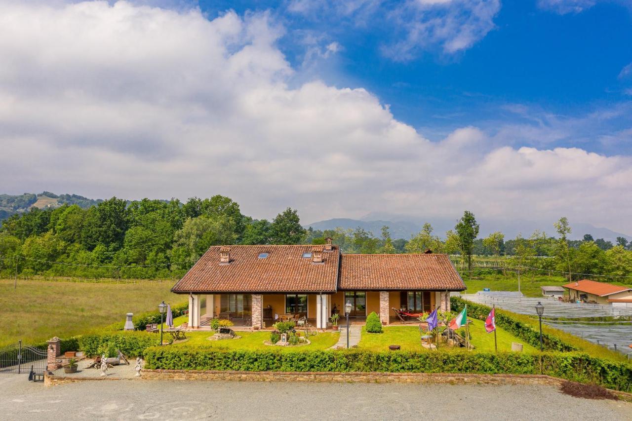 Agriturismo Il Nido Di Bacco Villa Saluzzo Ngoại thất bức ảnh